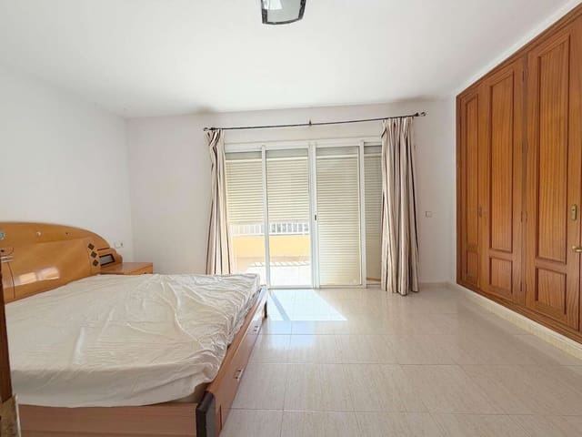 3 soverom Kjedet enebolig til salgs i Costa Teguise, Teguise - € 399 900 (Ref: 10085403)