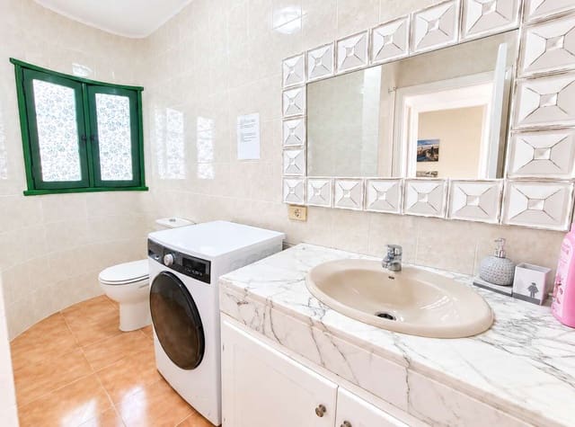 1 camera da letto Bungalow in vendita in Puerto del Carmen, Tías con piscina - 220.000 € (Rif: 10099571)