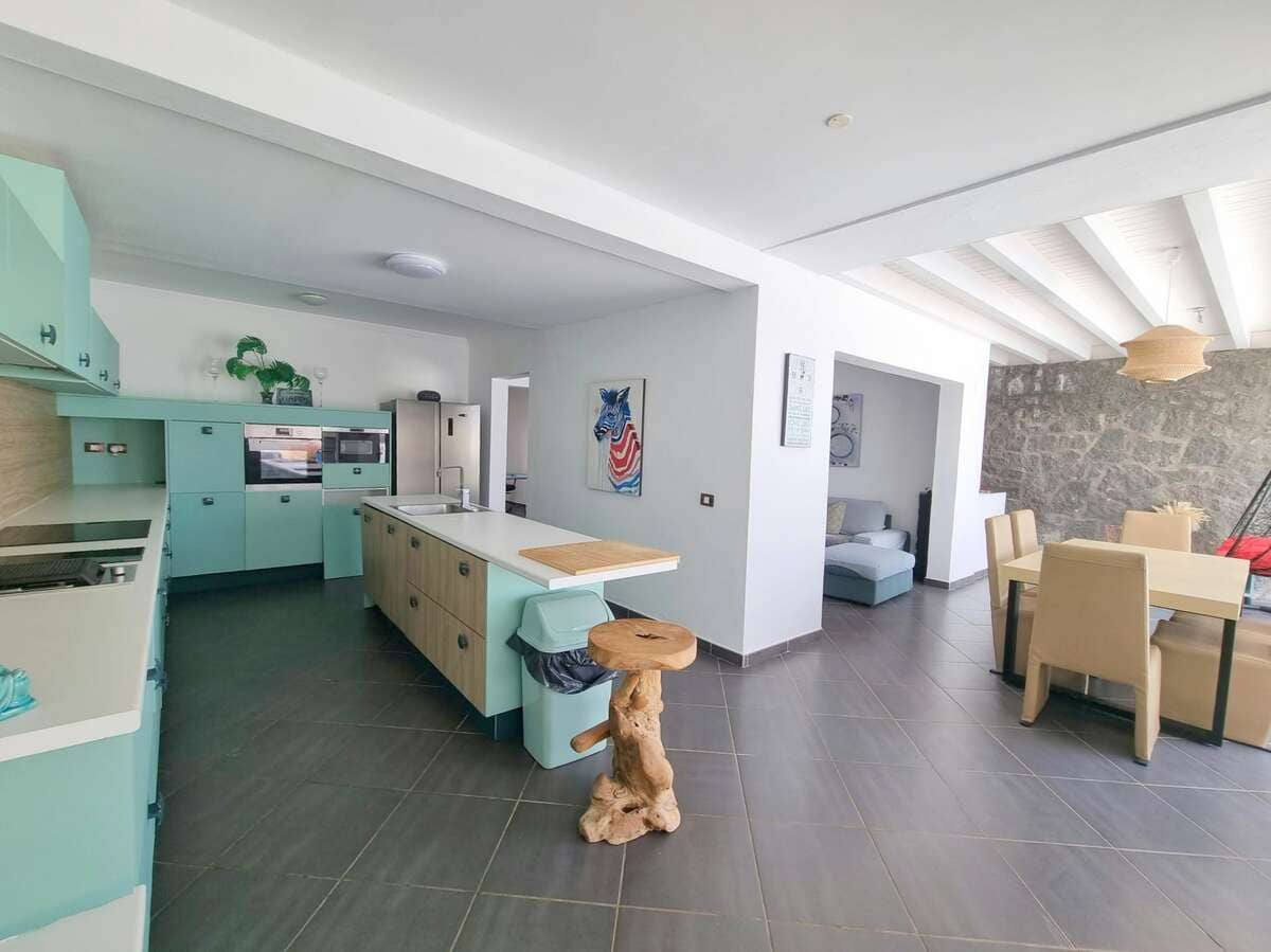 3 camera da letto Villa in vendita in Playa Blanca con piscina garage - 559.000 € (Rif: 10141589)
