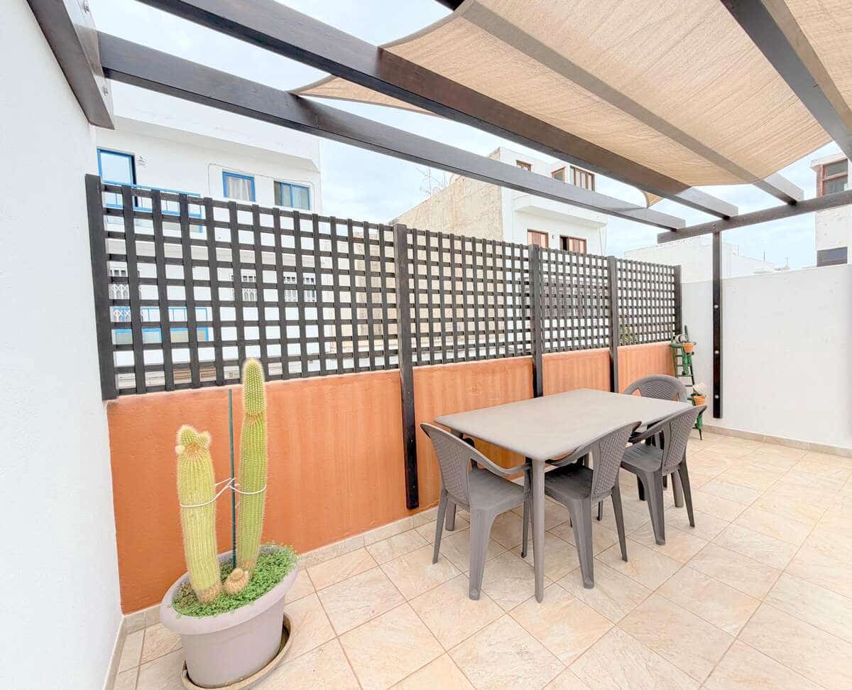 4 soveværelse Finca/Landehus til salg i Arrecife - € 255.000 (Ref: 10148217)
