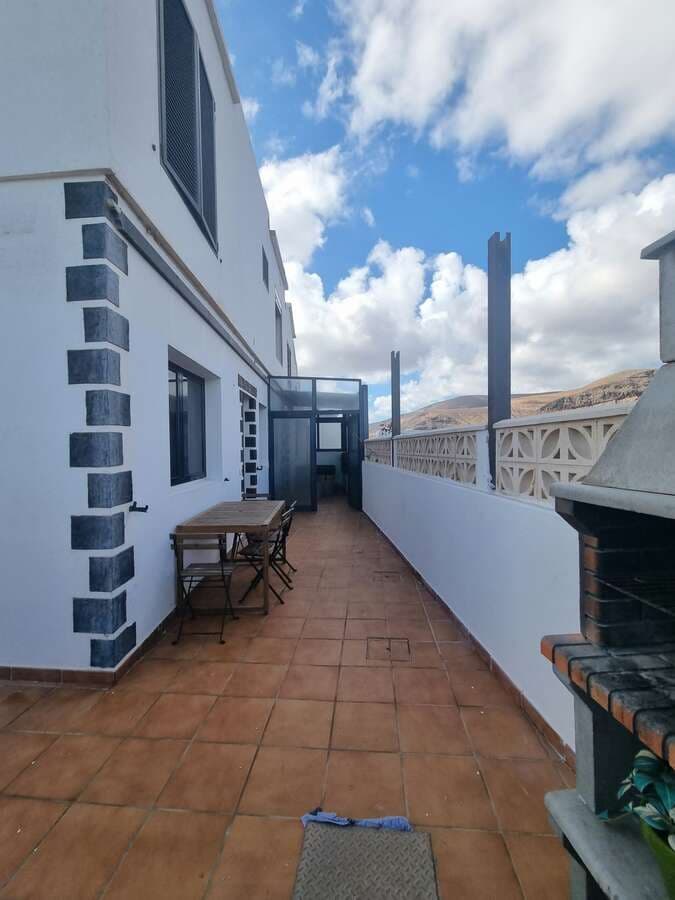 3 bedroom Semi-detached Villa for sale in Orzola - € 279,500 (Ref: 10148219)