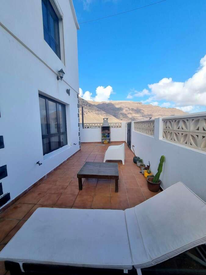 3 bedroom Semi-detached Villa for sale in Orzola - € 279,500 (Ref: 10148219)