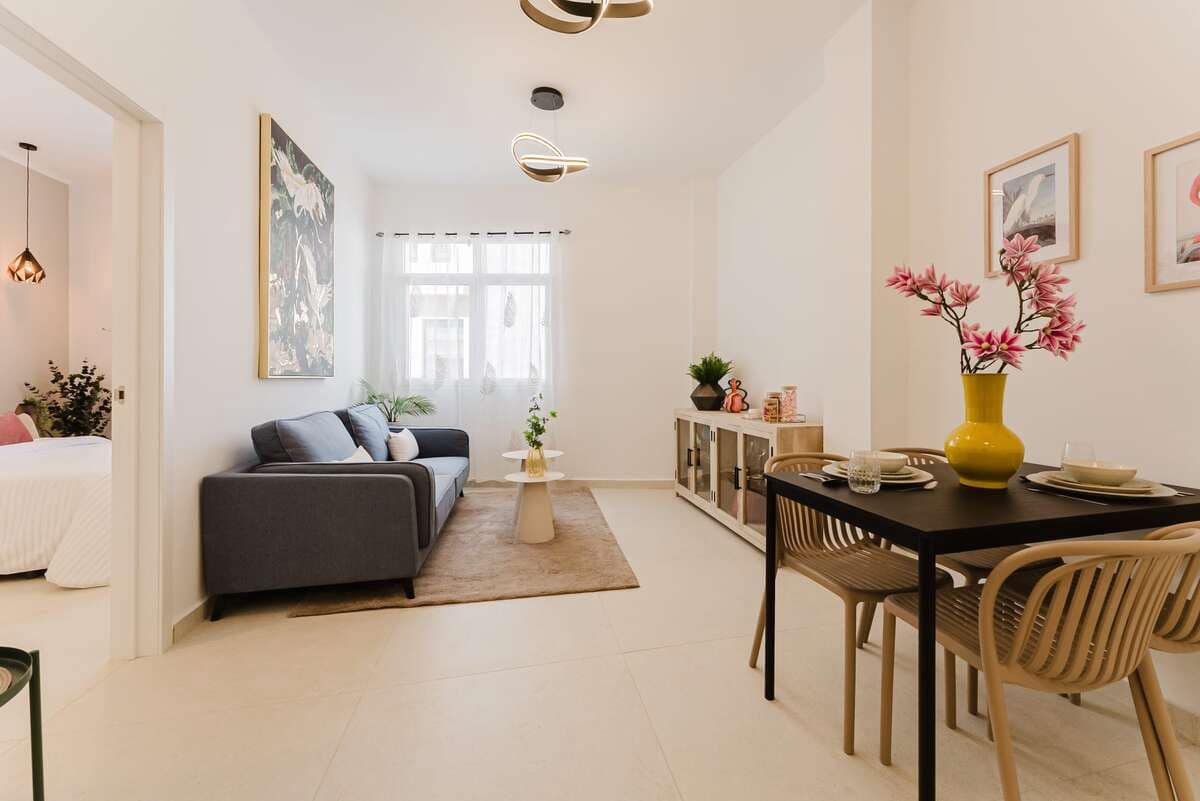 2 bedroom Flat for sale in Arrecife with garage - € 250,000 (Ref: 10157097)
