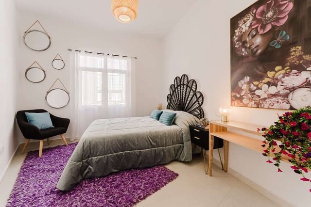 2 soverom Leilighet til salgs i Arrecife med garasje - € 229 000 (Ref: 10158867)