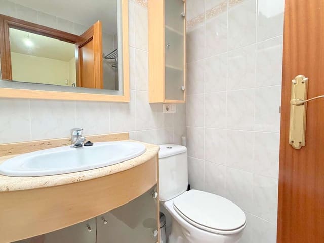 3 chambre Villa/Maison Semi-Mitoyenne à vendre à Arrecife - 245 000 € (Ref: 10164019)