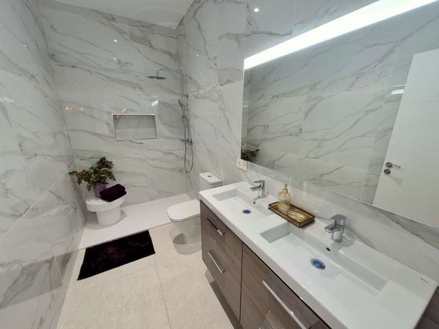 2 quarto Apartamento para venda em Arrecife com garagem - 240 000 € (Ref: 10170444)