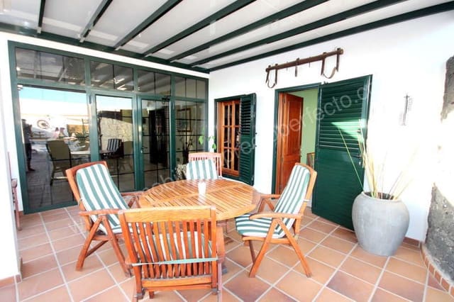 5 soveværelse Finca/Landehus til salg i Tahiche, Teguise med swimmingpool garage - € 1.000.000 (Ref: 2708619)