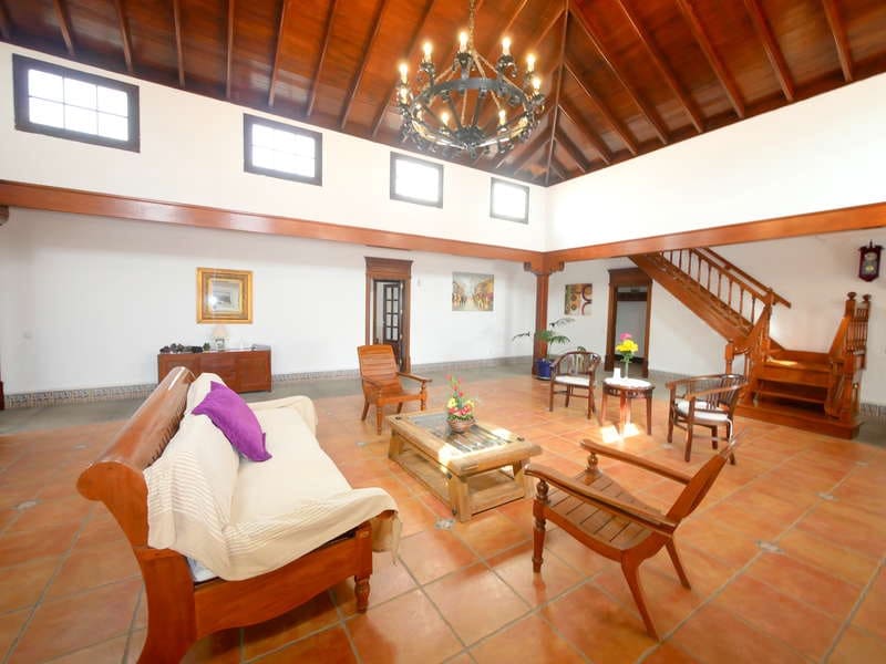 6 quarto Quinta/Casa Rural para venda em Los Valles com piscina garagem - 1 800 000 € (Ref: 6854841)