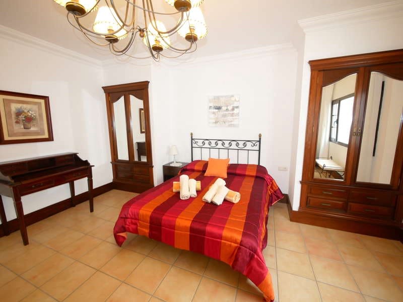 6 quarto Quinta/Casa Rural para venda em Los Valles com piscina garagem - 1 800 000 € (Ref: 6854841)