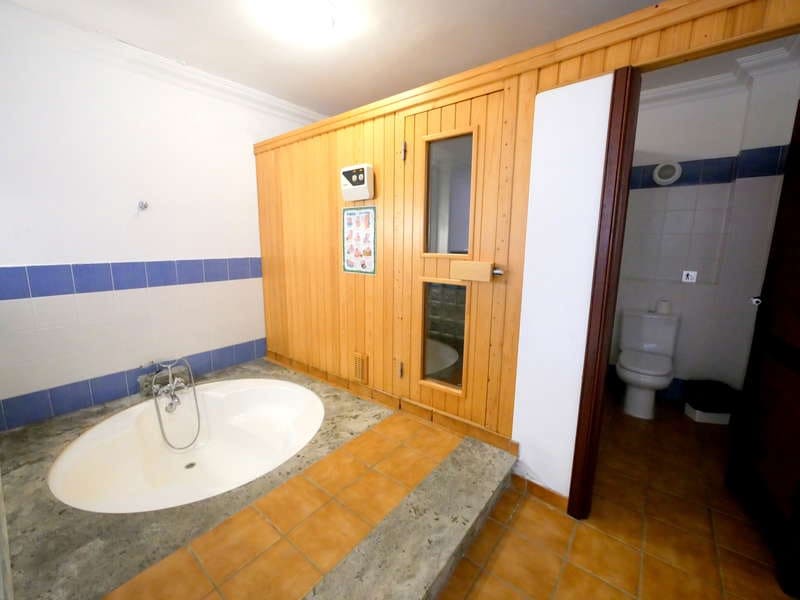 6 quarto Quinta/Casa Rural para venda em Los Valles com piscina garagem - 1 800 000 € (Ref: 6854841)