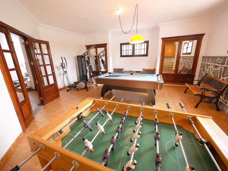 6 quarto Quinta/Casa Rural para venda em Los Valles com piscina garagem - 1 800 000 € (Ref: 6854841)