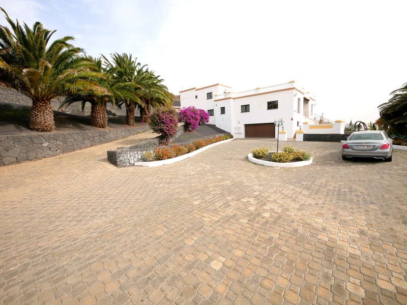 6 quarto Quinta/Casa Rural para venda em Los Valles com piscina garagem - 1 800 000 € (Ref: 6854841)