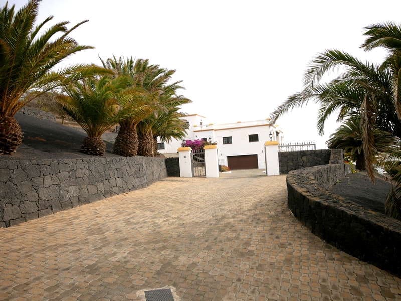 6 quarto Quinta/Casa Rural para venda em Los Valles com piscina garagem - 1 800 000 € (Ref: 6854841)