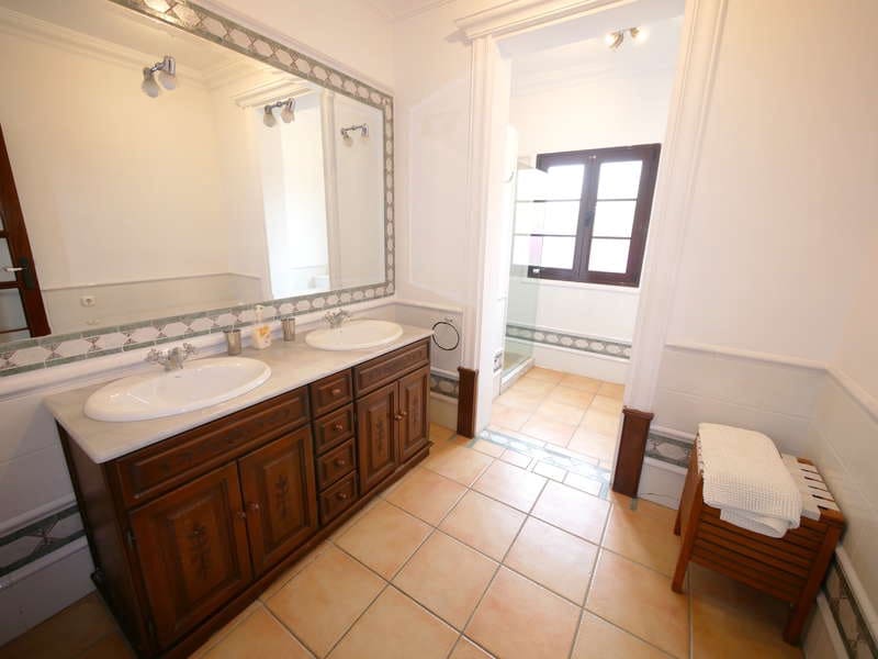 6 quarto Quinta/Casa Rural para venda em Los Valles com piscina garagem - 1 800 000 € (Ref: 6854841)