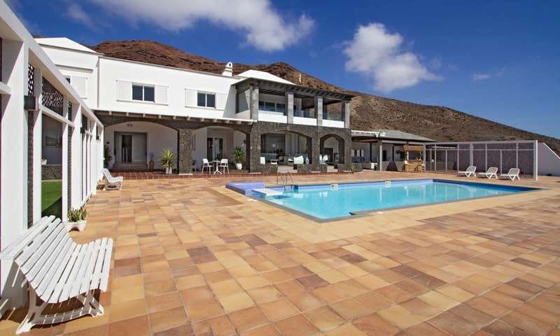 7 soveværelse Villa til salg i Playa Blanca med swimmingpool - € 2.800.000 (Ref: 6948941)