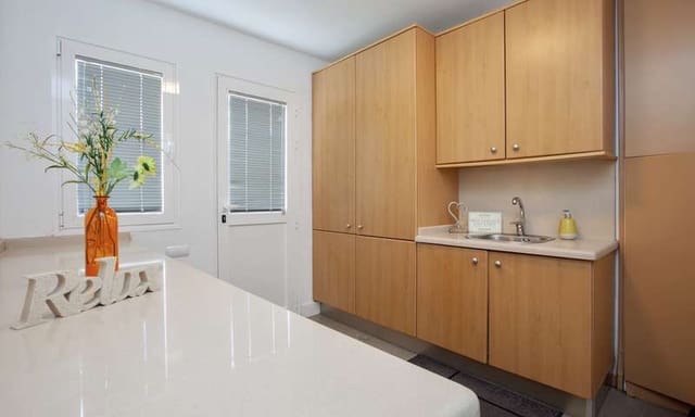 7 soveværelse Villa til salg i Playa Blanca, Yaiza med swimmingpool - € 2.800.000 (Ref: 6948941)