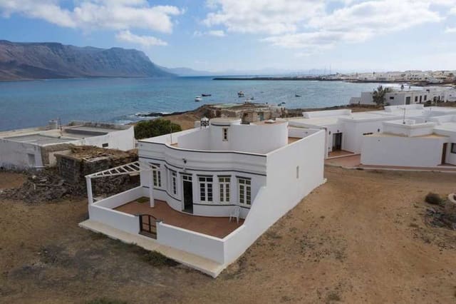 4 quarto Quinta/Casa Rural para venda em La Graciosa, Teguise - 525 000 € (Ref: 7472342)