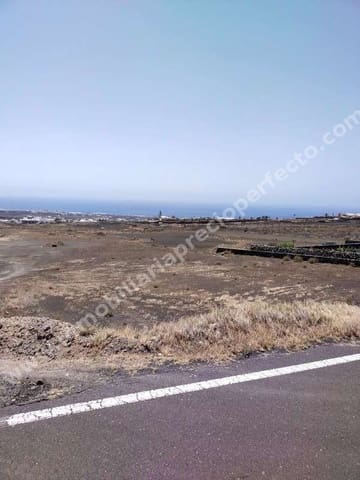 Tontti myytävänä paikassa La Asomada, Tías - 99 000 € (Ref: 7668714)