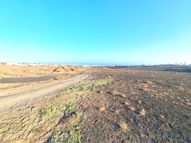 Tontti myytävänä paikassa La Asomada, Tías - 99 000 € (Ref: 7668714)