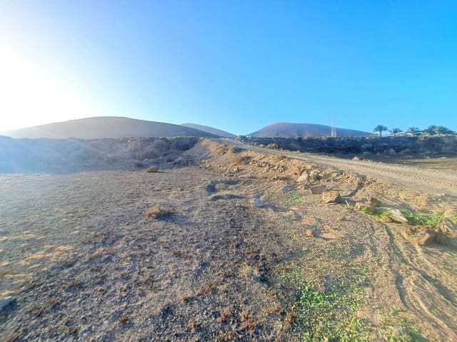 Tontti myytävänä paikassa La Asomada, Tías - 99 000 € (Ref: 7668714)