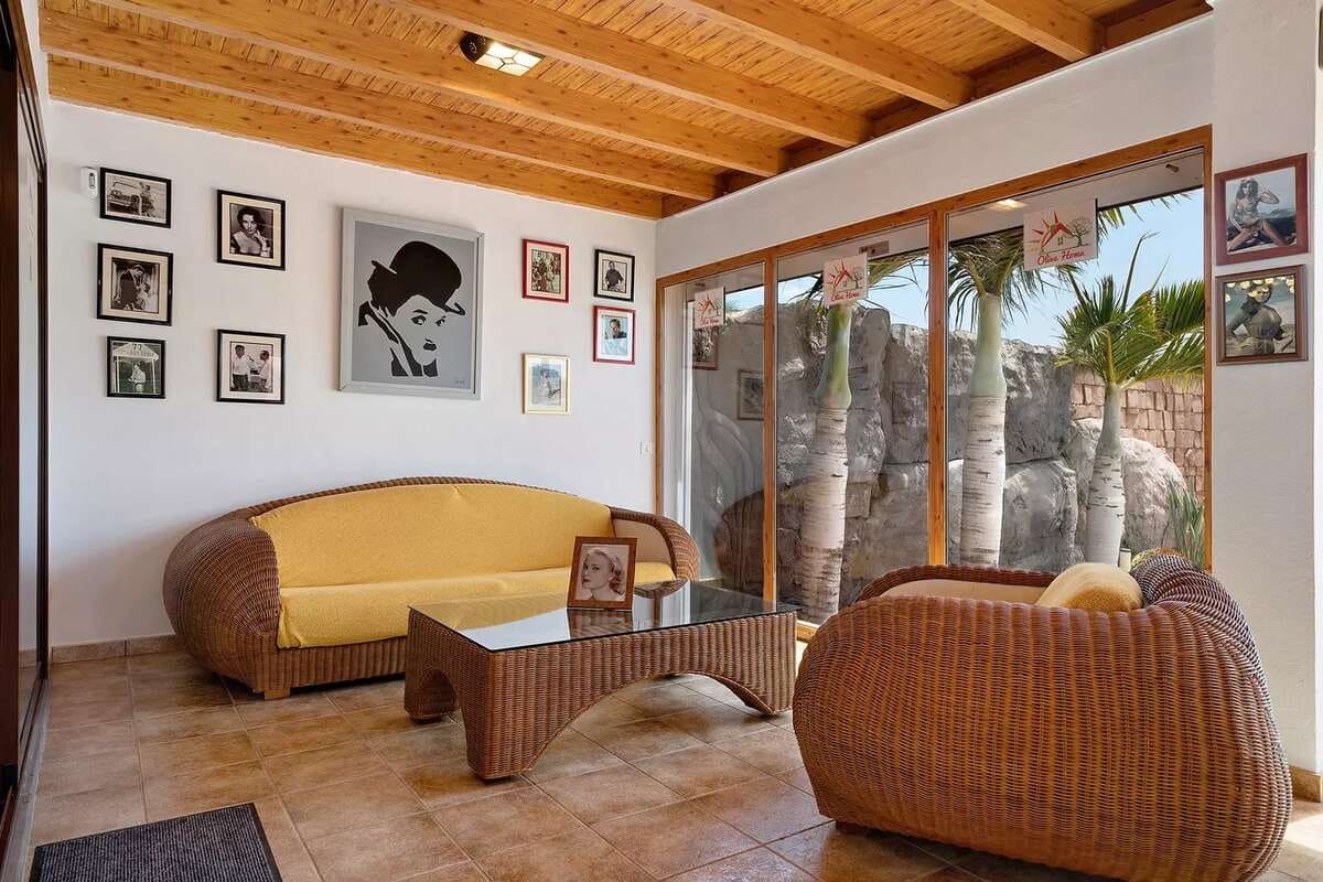 3 bedroom Villa for sale in Playa Blanca with pool garage - € 650,000 (Ref: 7834228)