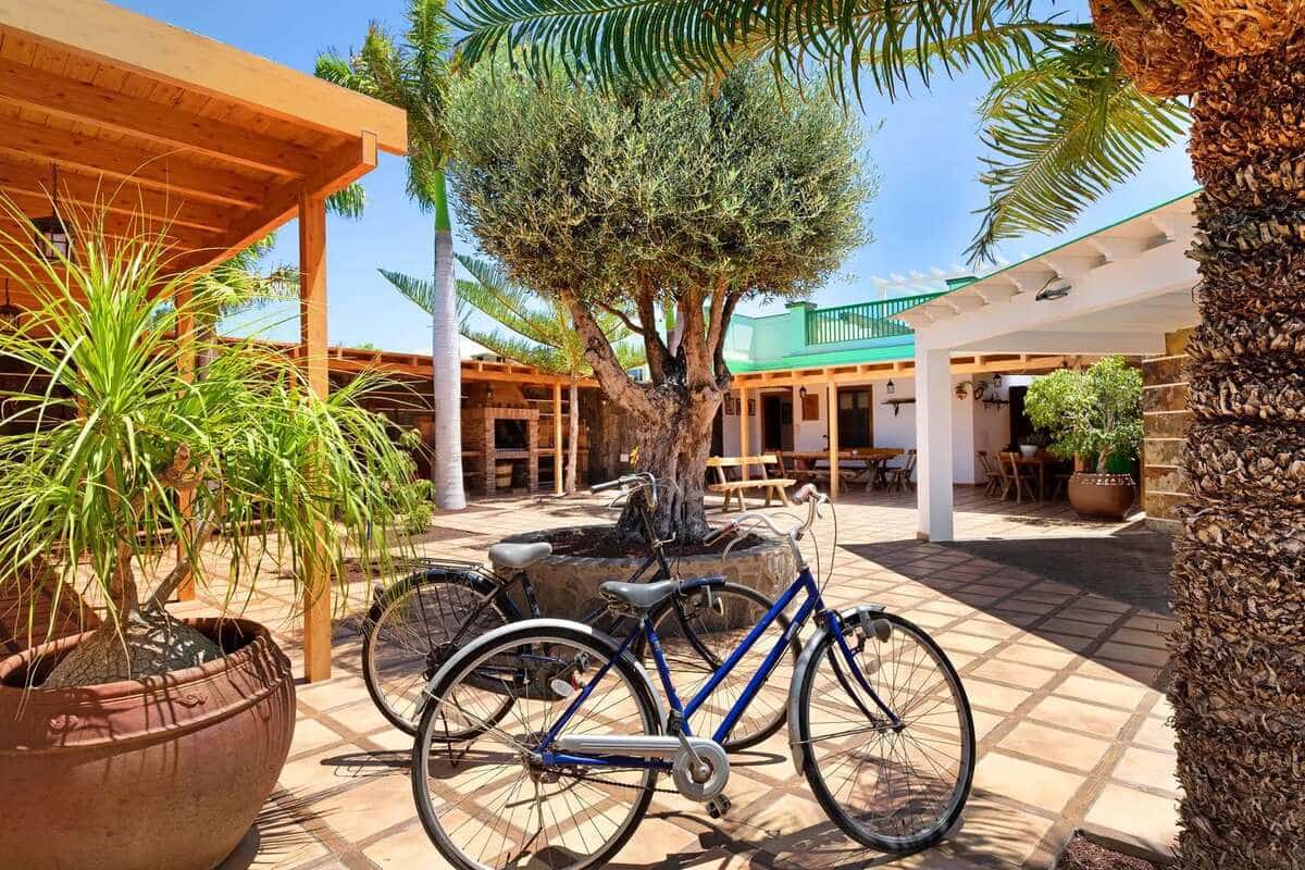 3 bedroom Villa for sale in Playa Blanca with pool garage - € 650,000 (Ref: 7834228)