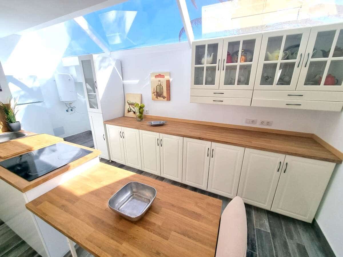 8 soveværelse Villa til salg i Costa Teguise med swimmingpool garage - € 1.195.000 (Ref: 7922372)