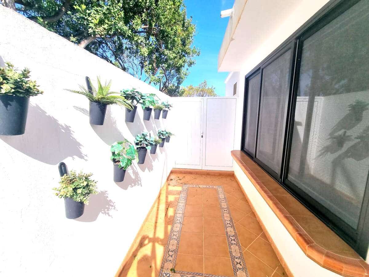 8 soveværelse Villa til salg i Costa Teguise med swimmingpool garage - € 1.195.000 (Ref: 7922372)