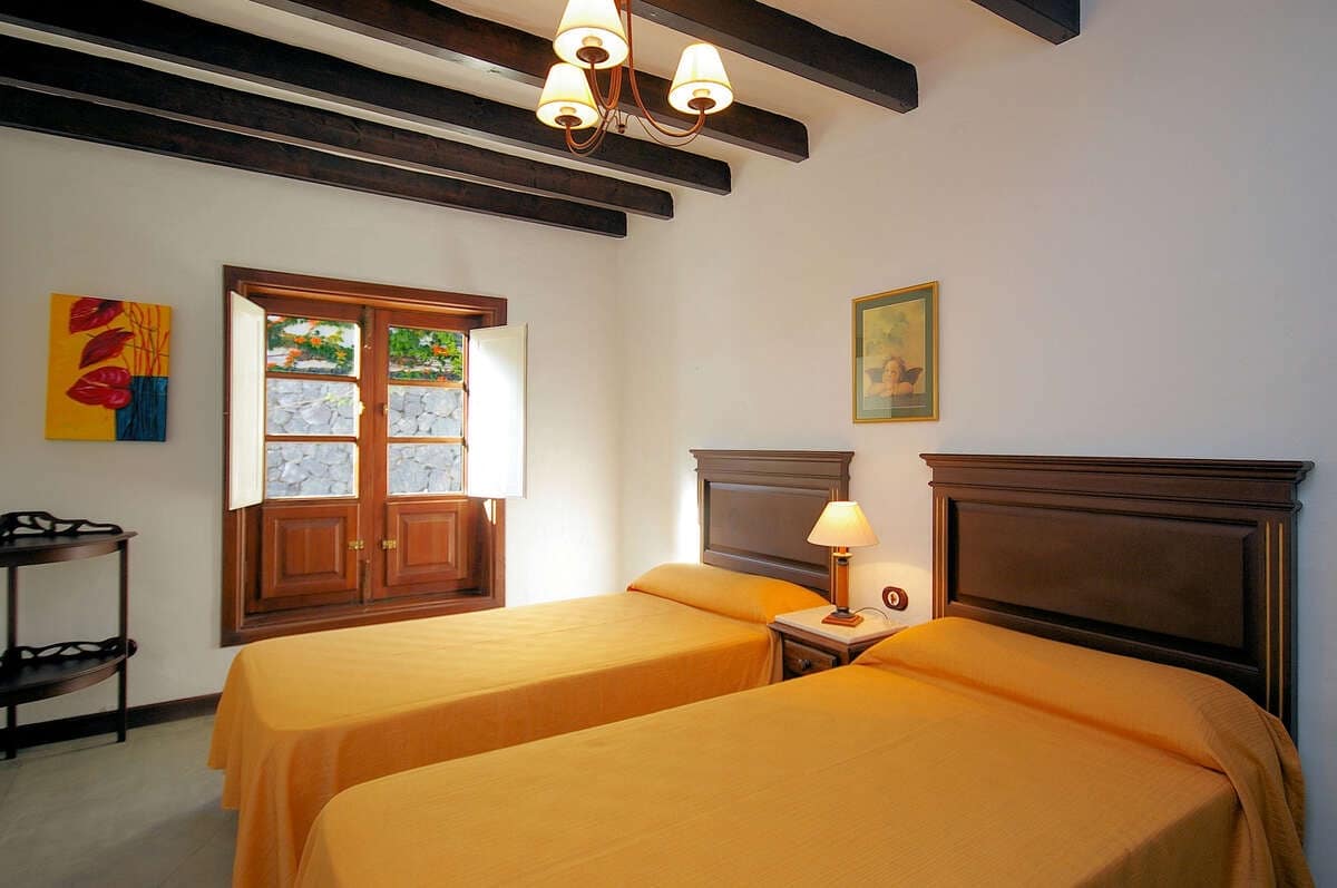 22 bedroom Finca/Country House for sale in Haria with pool - € 3,500,000 (Ref: 7992136)