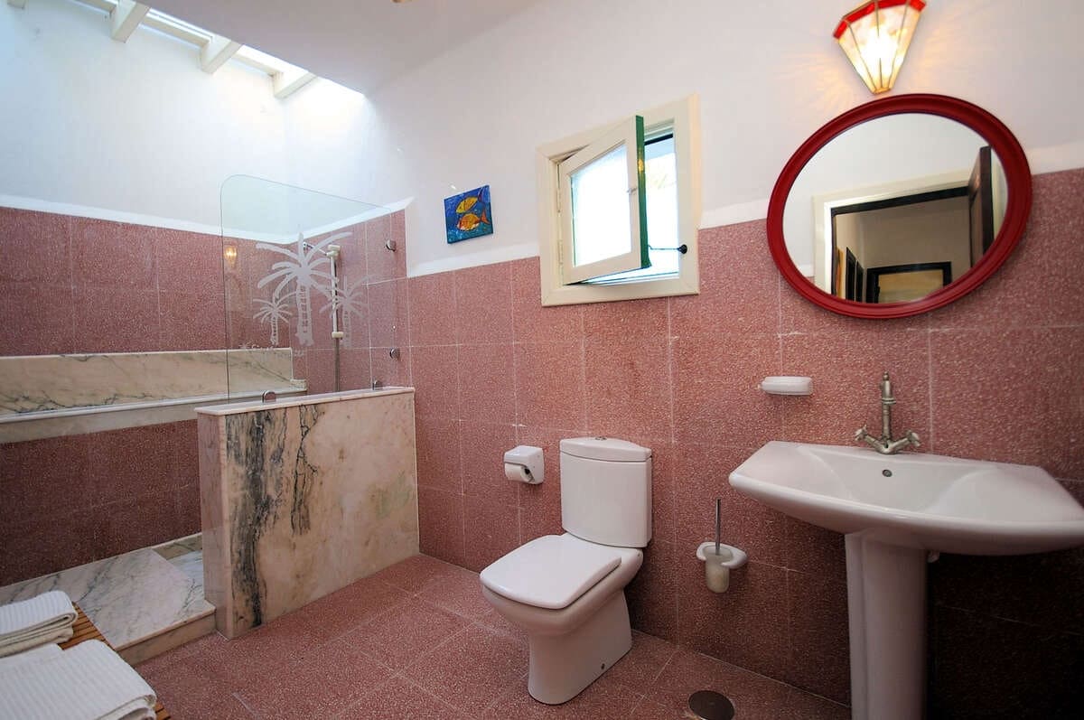 22 bedroom Finca/Country House for sale in Haria with pool - € 3,500,000 (Ref: 7992136)