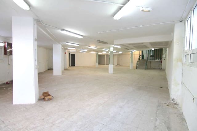 Erhverv til salg i Puerto del Carmen, Tías - € 420.000 (Ref: 8116742)