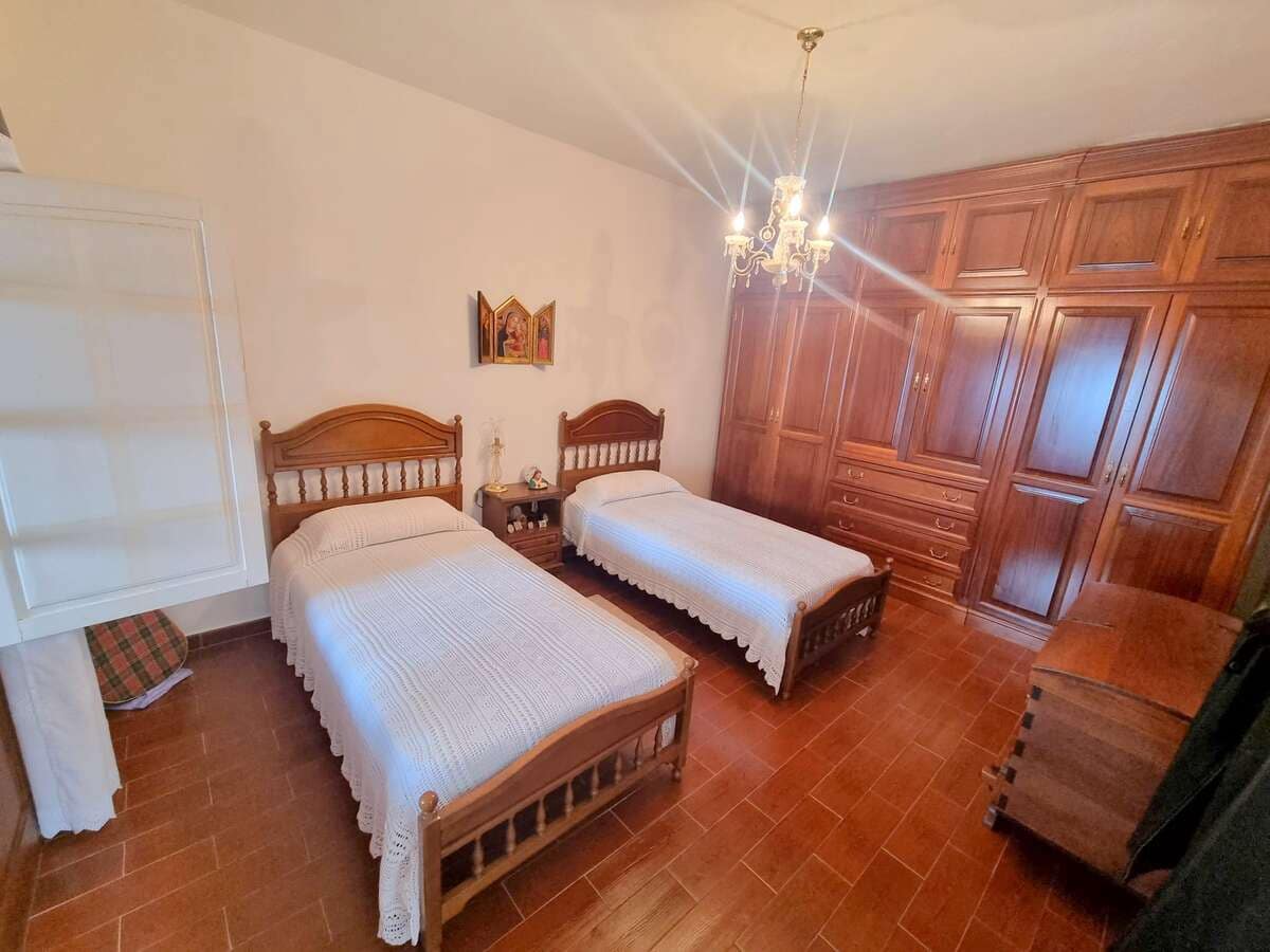 4 soveværelse Finca/Landehus til salg i Macher med garage - € 860.000 (Ref: 8220041)