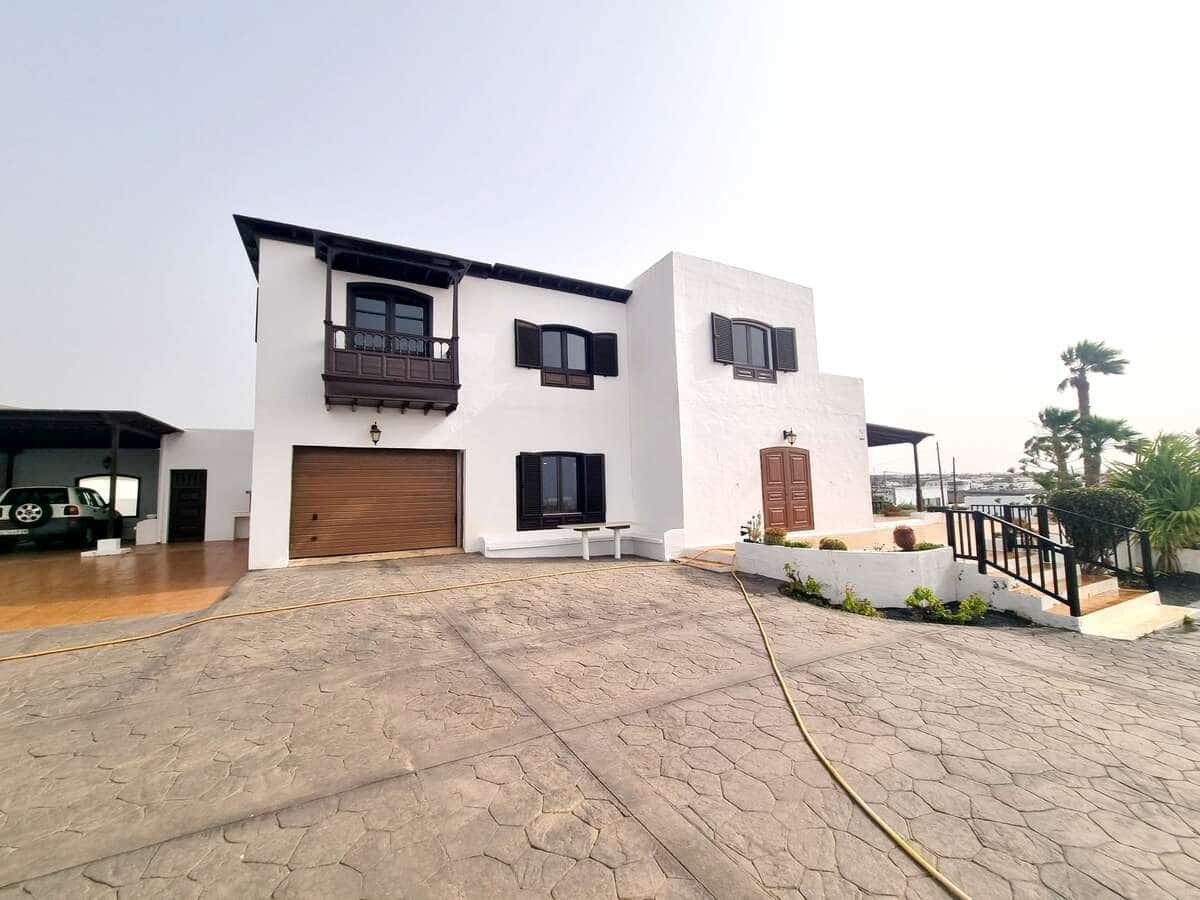 4 soveværelse Finca/Landehus til salg i Macher med garage - € 860.000 (Ref: 8220041)