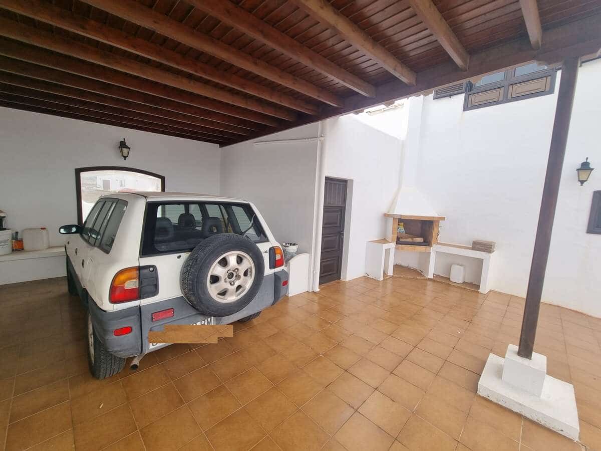 4 soveværelse Finca/Landehus til salg i Macher med garage - € 860.000 (Ref: 8220041)