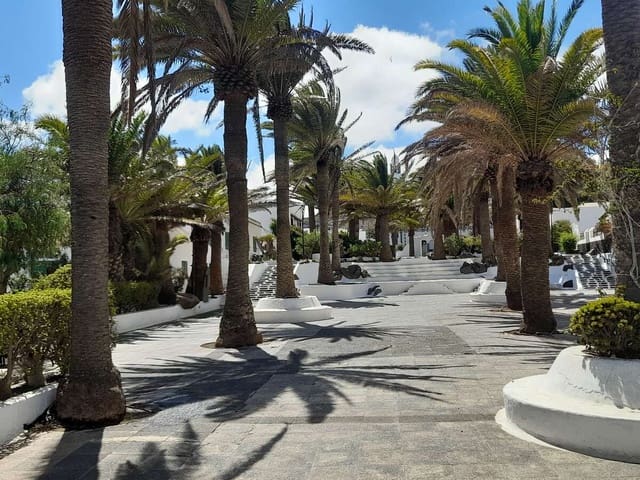 2 bedroom Finca/Country House for sale in San Bartolomé - € 189,900 (Ref: 8449754)