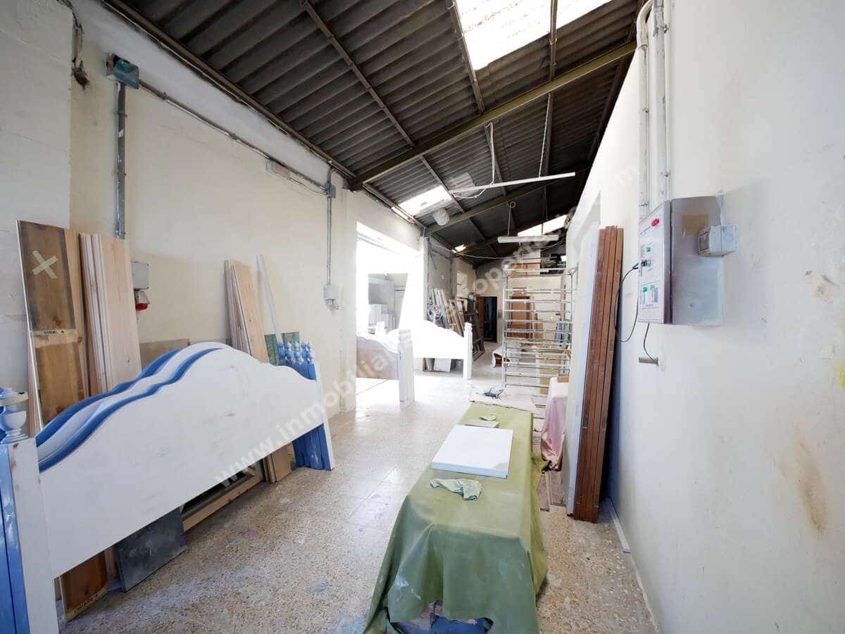 Erhverv til salg i Arrecife - € 392.000 (Ref: 8576085)