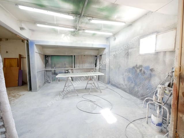 Erhverv til salg i Arrecife - € 392.000 (Ref: 8576085)