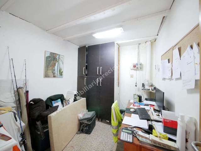 Erhverv til salg i Arrecife - € 392.000 (Ref: 8576085)