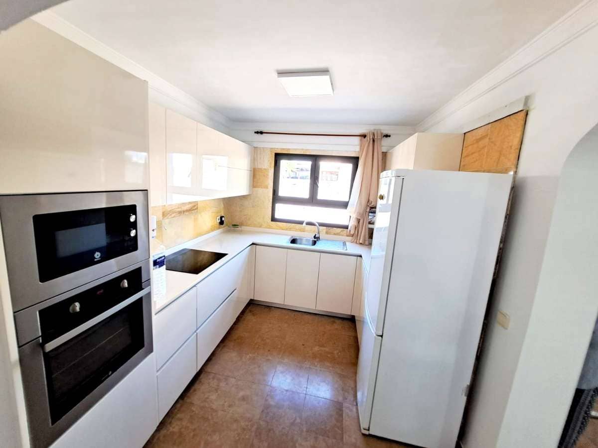 4 soveværelse Villa til salg i Playa Blanca med swimmingpool garage - € 849.000 (Ref: 8634106)