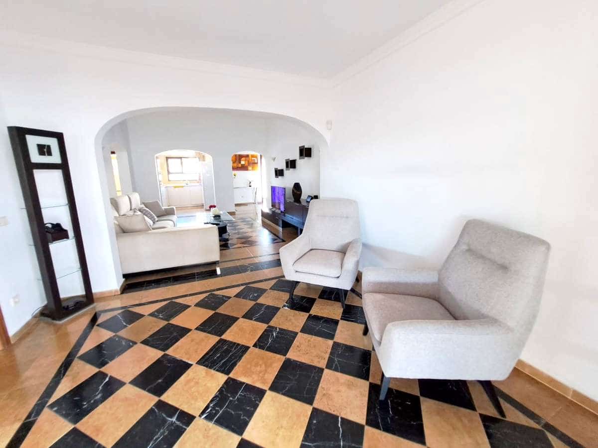 4 soveværelse Villa til salg i Playa Blanca med swimmingpool garage - € 849.000 (Ref: 8634106)