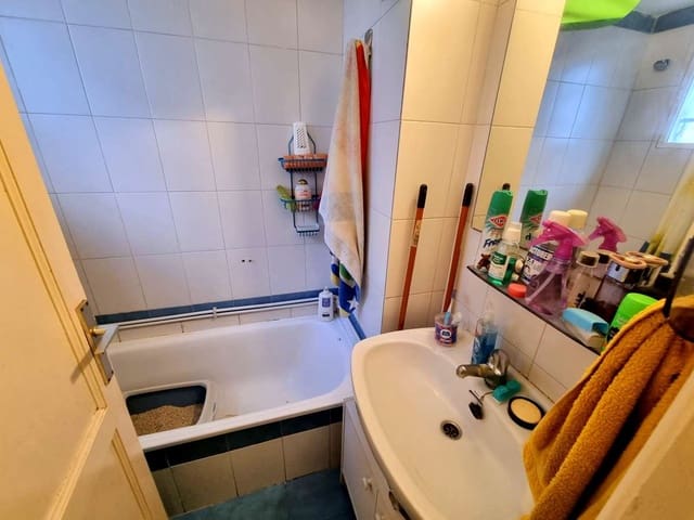 Studio te koop in Puerto del Carmen, Tías met zwembad - € 150.000 (Ref: 8664959)