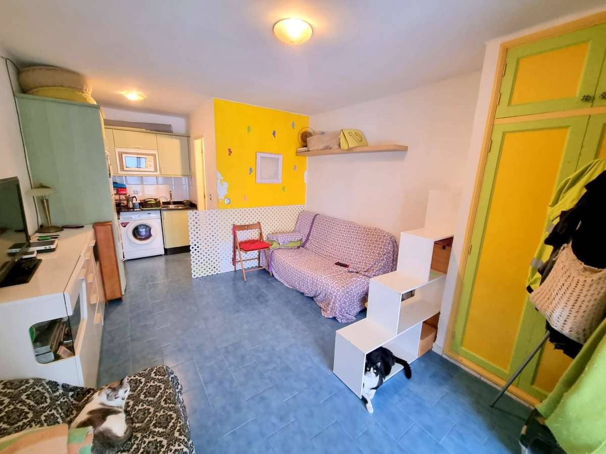 Studio til salg i Puerto del Carmen med swimmingpool - € 150.000 (Ref: 8664959)