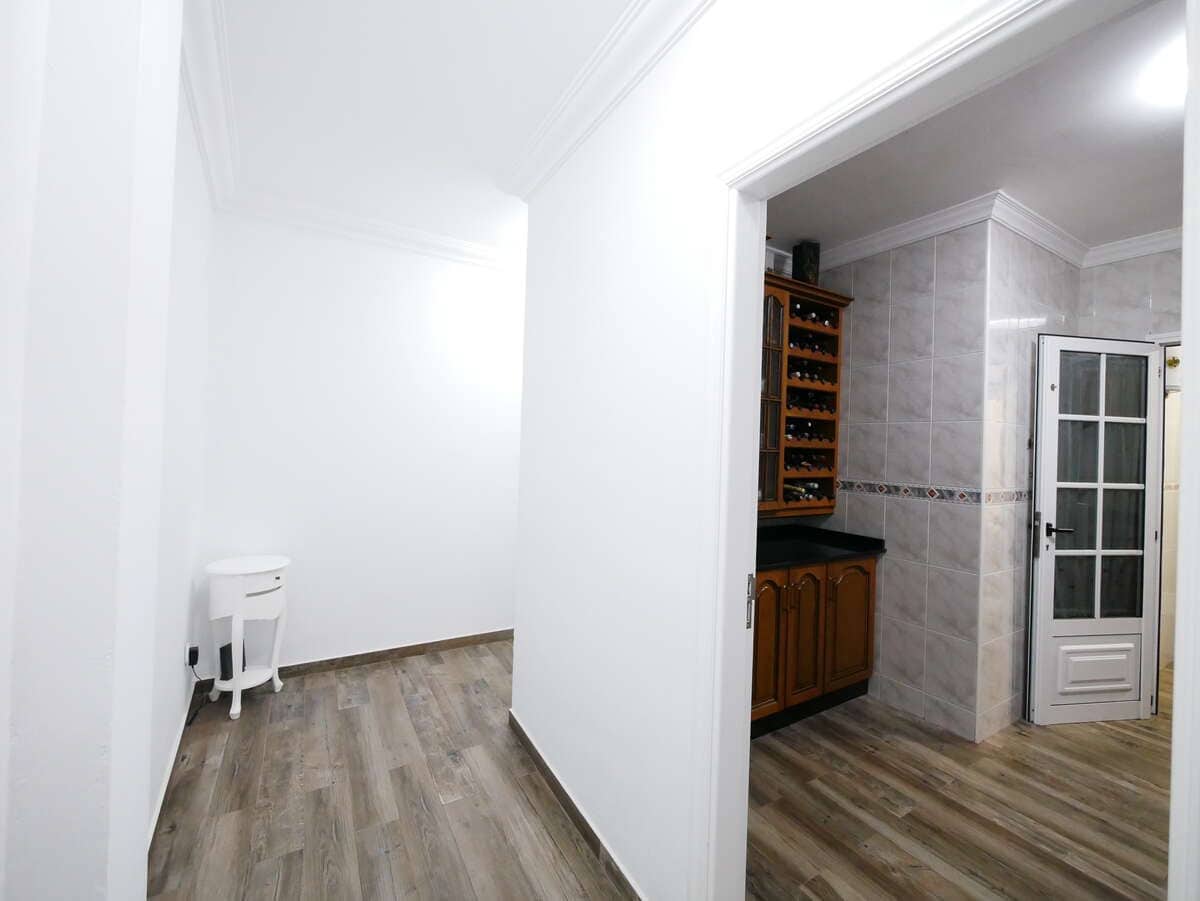 4 soveværelse Lejlighed til salg i Arrecife med garage - € 299.000 (Ref: 8775743)