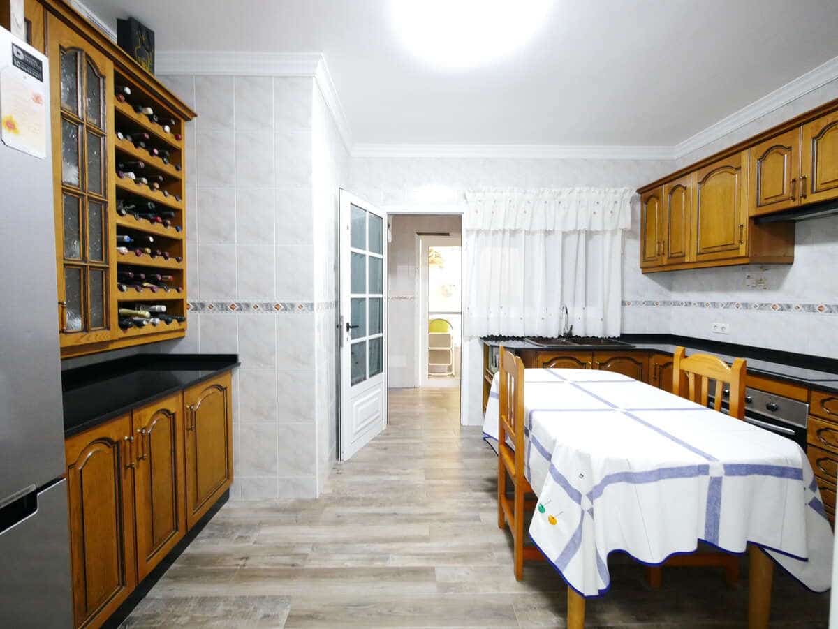 4 soveværelse Lejlighed til salg i Arrecife med garage - € 299.000 (Ref: 8775743)