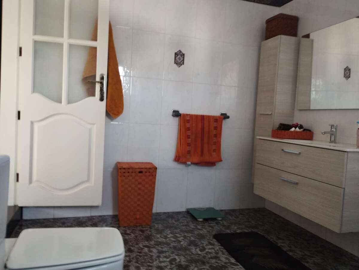6 bedroom Finca/Country House for sale in Soo - € 490,000 (Ref: 8859464)