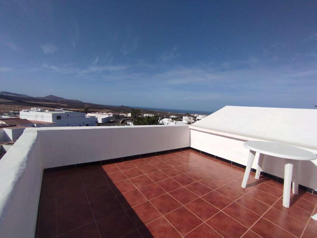6 bedroom Finca/Country House for sale in Soo - € 490,000 (Ref: 8859464)