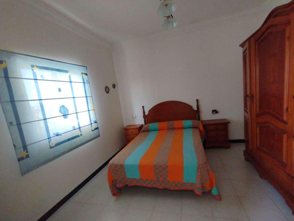 6 bedroom Finca/Country House for sale in Soo - € 490,000 (Ref: 8859464)