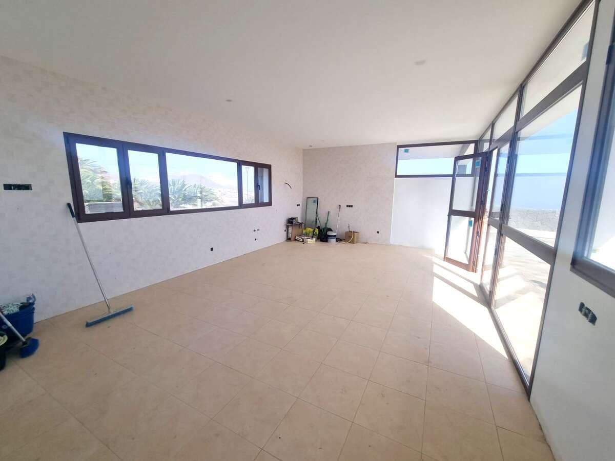 5 soveværelse Finca/Landehus til salg i La Asomada med swimmingpool garage - € 800.000 (Ref: 9208018)