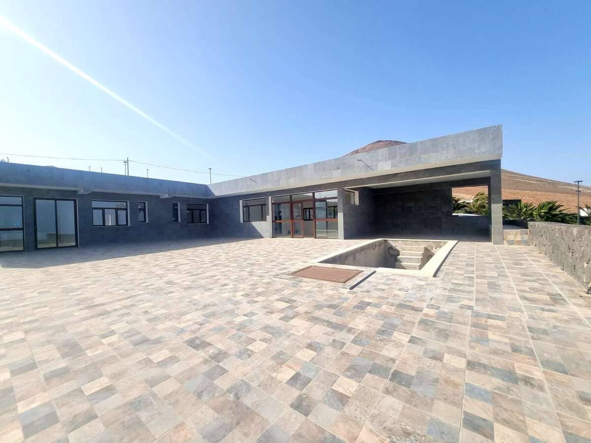 5 soveværelse Finca/Landehus til salg i La Asomada med swimmingpool garage - € 800.000 (Ref: 9208018)