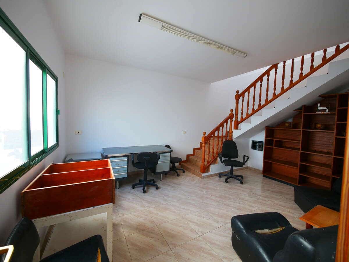 6 soverom Finca/Herregård til salgs i Punta Mujeres med garasje - € 475 000 (Ref: 9226106)